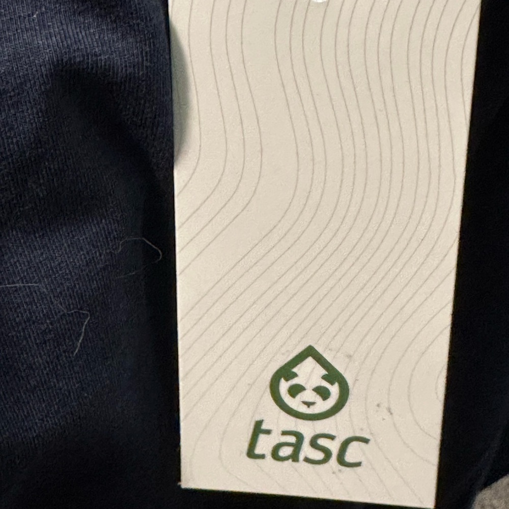 NWT Tasc Women’s Nola Pant Navy Size Medium - Picture 5 of 9